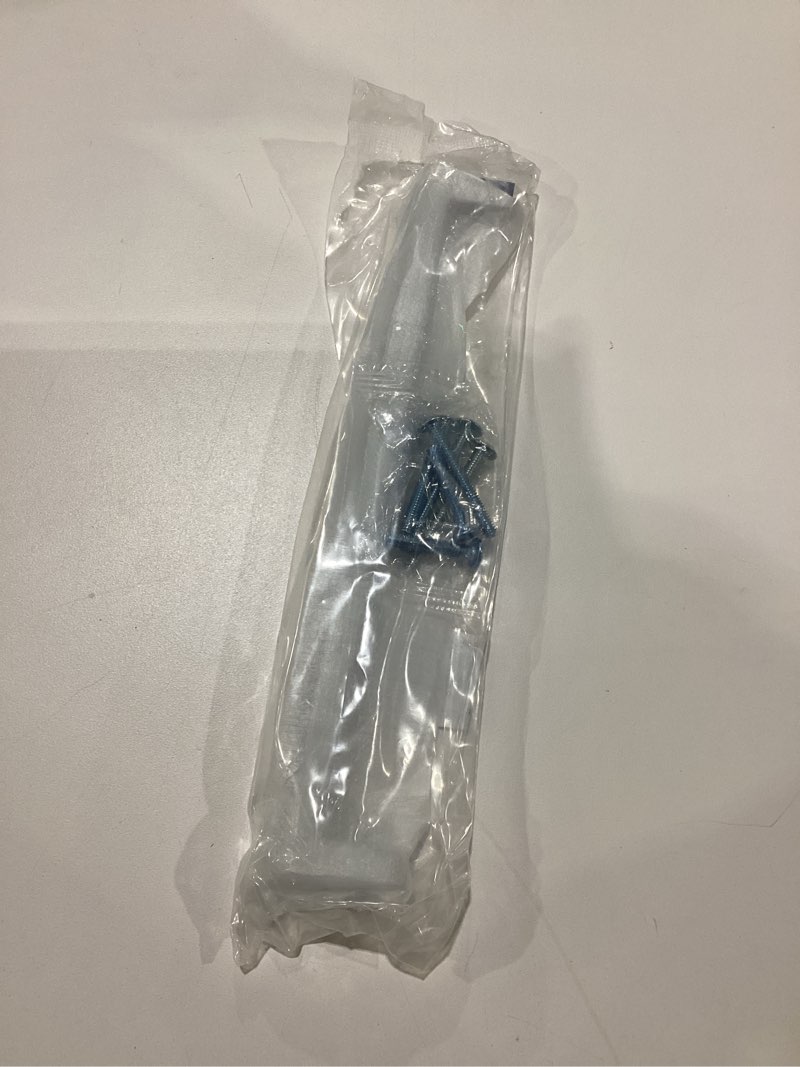 Silver cabinet handle 