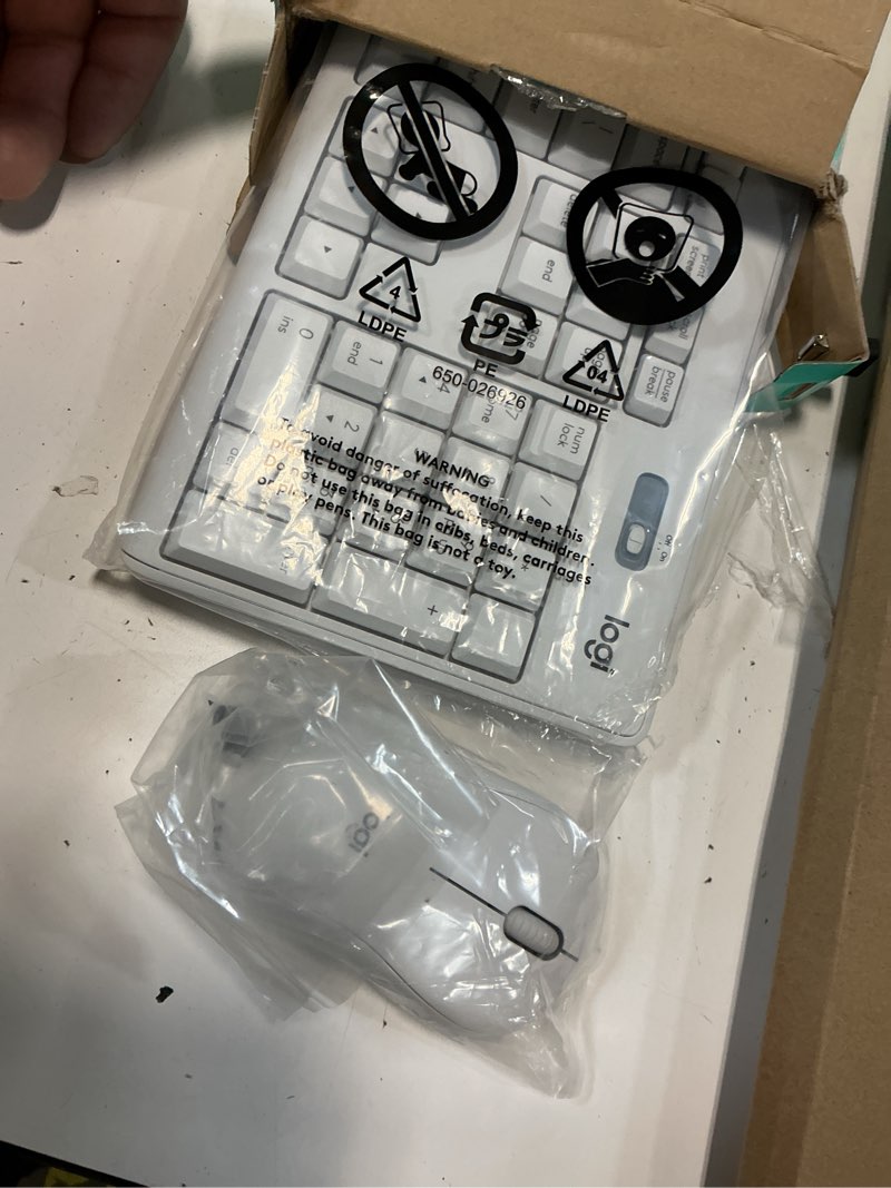 Condition photo showing Good Condition for logitech mk295 wireless mouse & keyboard combo with silenttouch technology, full numpad, advanced optical tracking, lag-free wireless, 90% less noise - off white off-white