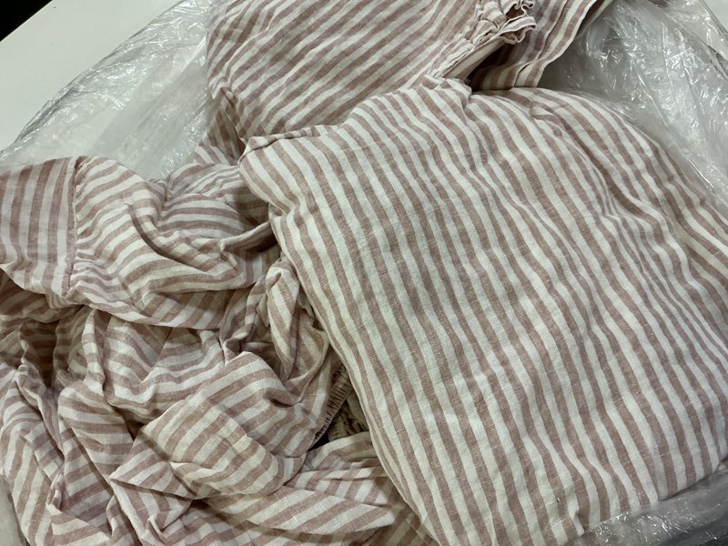 Condition photo showing Good Condition for european linen stripe sheet set, king, dusty mauve/white stripe