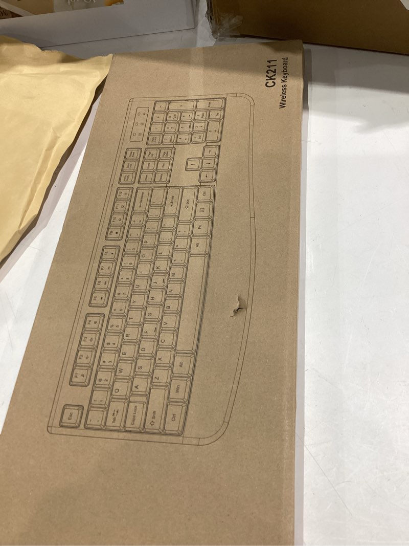 Condition photo showing Good Condition for Wireless Keyboard, 2.4G Full-Sized Ergonomic Wireless Computer Keyboard with Wrist Rest for Windows, Mac OS Laptop/PC/Desktop/Notebook(Black)