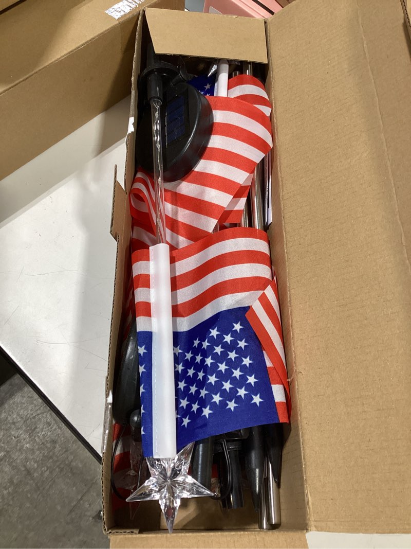 Condition photo showing Good Condition for 6 pack 4th of july decorations outdoor solar lights, red white and blue american flag star lights for national day, waterproof patriotic light for independence day 250th anniversary garden yard path red white blue 6pk
