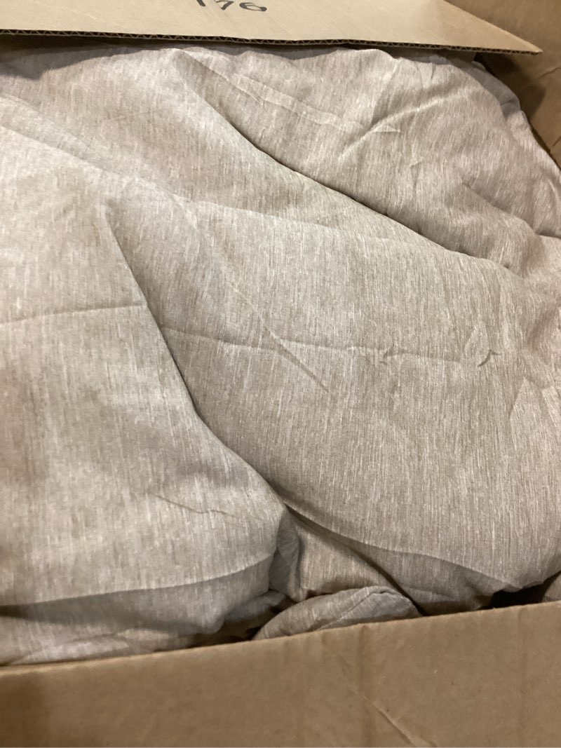 Condition photo showing Good Condition for Bedsure King Size Comforter Set - Khaki King Comforter Set, Soft Bedding for All Seasons, Cationic Dyed Bedding Set, 3 Pieces, 1 Comforter (104"x90") and 2 Pillow Shams (20"x36"+2")