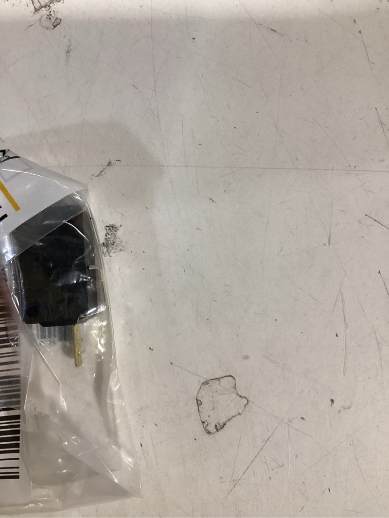 Condition photo showing Good Condition for partsbroz micro switch wp2162361 2162361 - compatible with whirlpool kenmore kitchenaid roper refrigerator - replaces 445177 1119206 ap6005886 ps11738948 ed25pqxdw00