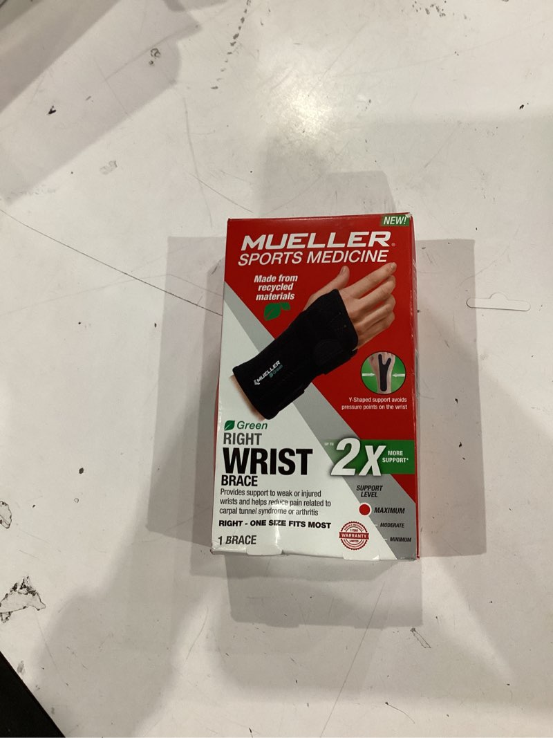 Condition photo showing Good Condition for mueller sports medicine green fitted wrist brace, right, osfm, black