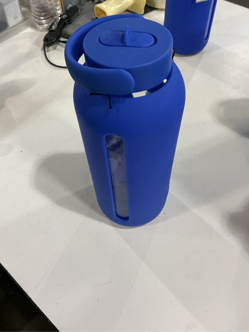 Condition photo showing Good Condition for bink 36 oz. big bottle with flip cap