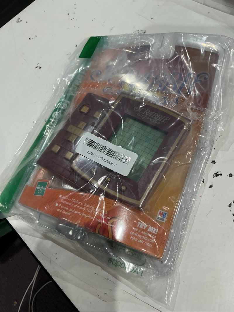 Condition photo showing Good Condition for scrabble express handheld