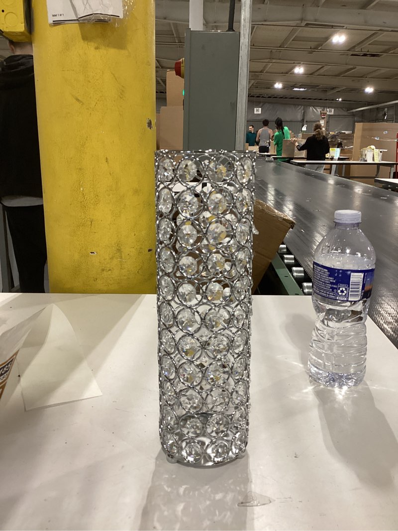 Condition photo showing Good Condition for Dandat 16 Pcs Crystal Flower Vase and Pillar Candle Holder Set 10.24 Inch Wedding Cylinder Flower Vases Stand Table Centerpieces Candle Holders for Table Room Home Wedding Party Events Decor(Silver)