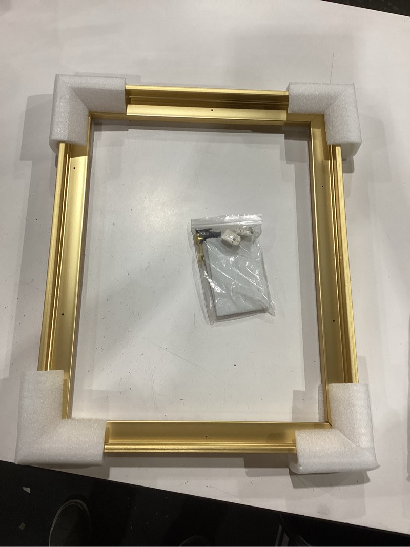 https://lotting-media.assets.bidfta.com/lotting_b20208a5-7f07-44d7-ad41-7d6d26dda3c4