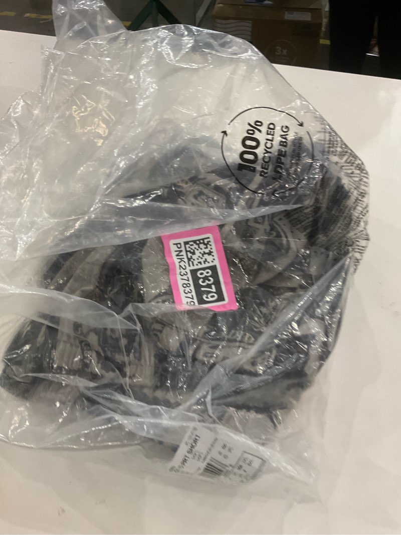 https://lotting-media.assets.bidfta.com/lotting_b20301bd-ac09-4900-a799-320271ae7ab1