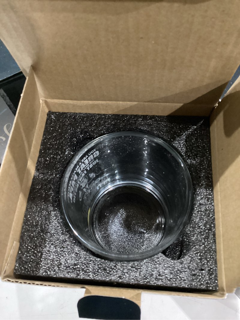 Condition photo showing Good Condition for Papa Whisky Glass Birthday Gifts for Papa from Grandkids 11Oz Old Fashioned Whisky Glasses for Papas Christmas Fathers Day Drinking Glass Present Great Papa 11 Ounces