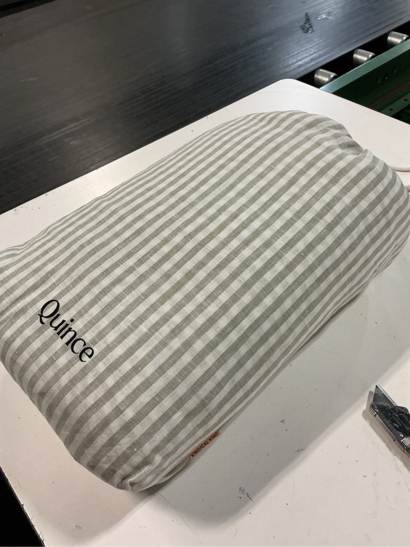 https://lotting-media.assets.bidfta.com/lotting_b206613f-2cfa-48ef-9d8f-cd40913225f8