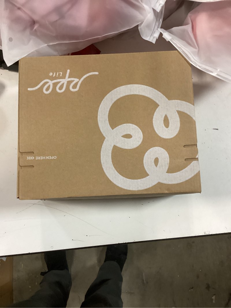 Condition photo showing New/Like New for Large Feminine Wipes for Women, pH Balanced Soft Gentle Soothing Unscented Flushable Personal Hygiene Wipes for Intimate Period Care Portable to Go Sensitive Sanitary Wipes Travel (10ct, Pack of 20) 20 Pack 200ct