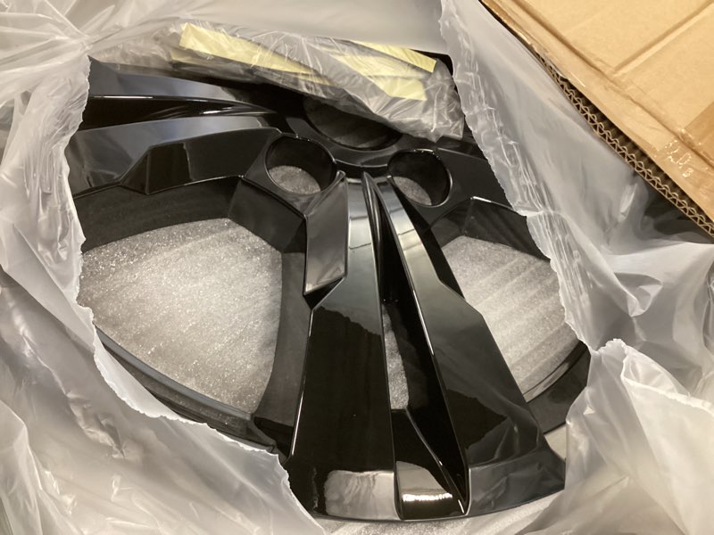 wheel skins compatible with chevy equinox 2010-2017; 17 inch wheel covers; set of 4 packs (glossy bl