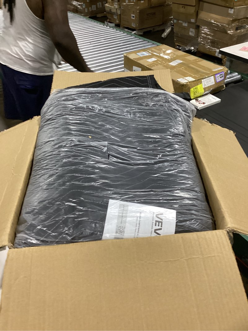 Condition photo showing New/Like New for vevor 2 pcs sound dampening blankets, soundproof curtains with 96 x 80 in, soundproof blanket with grommets, studio grommeted blanket, for window, door, light blocker, music recording, black