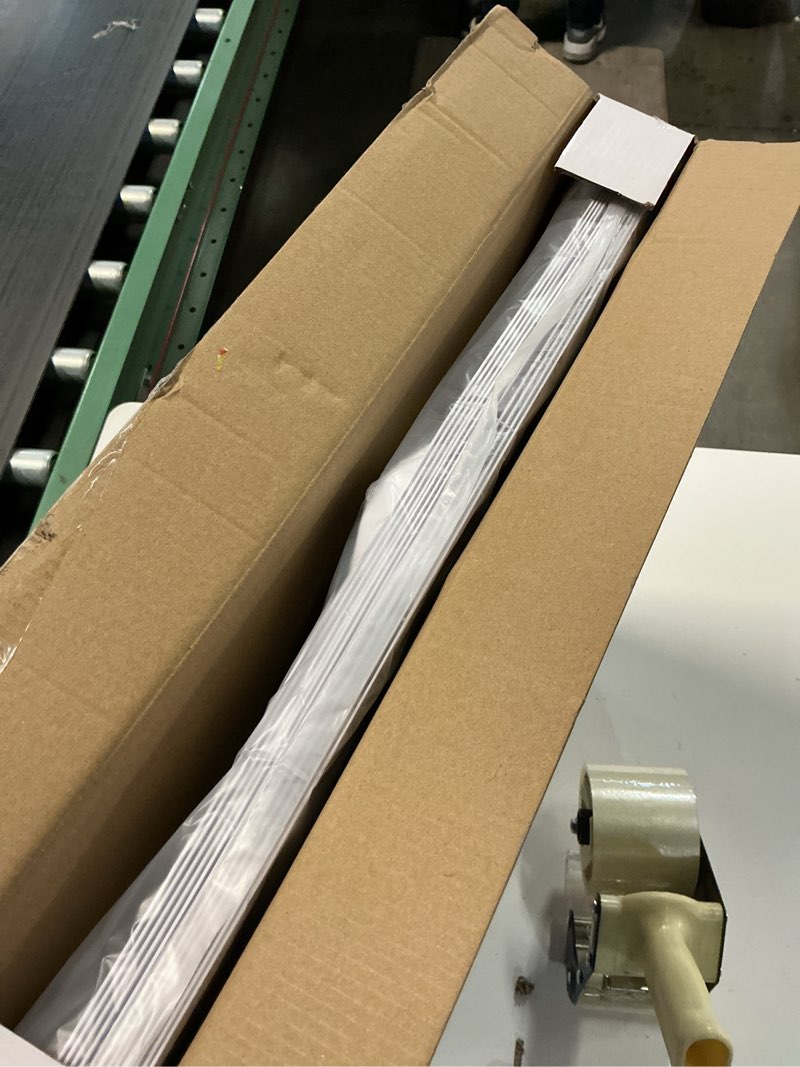 Condition photo showing New/Like New for Art3d PVC 3D Wall Panel, Decorative Wall Tile in White 12-Pack 19.7"x19.7" 19.7 x 19.7 in. Matt White 12