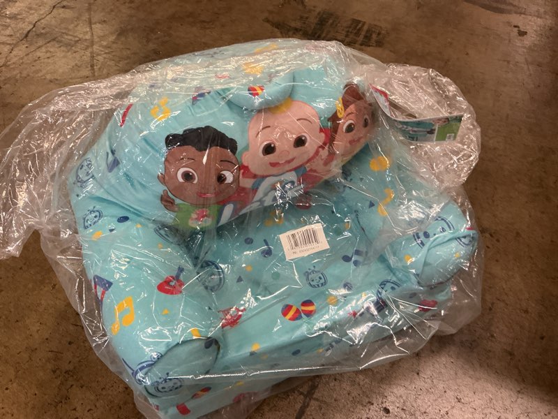 Condition photo showing New/Like New for moonbug cocomelon 2-in-1 flip out chair blue for toddler