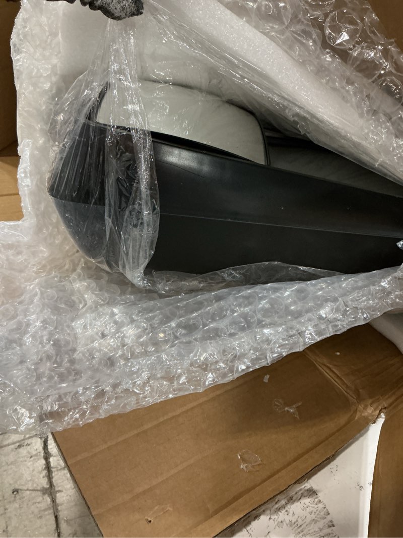 Condition photo showing Good Condition for Door Mirror for Kenworth T660 T600 T370 2008-2015 Replacement Passenger Side Right Mirrors for Kenworth T660 Heated Adjustable Mirror for T660 T600 T370 Semi Truck Accessories Chrome Replacement Passenger Side Right Chrome