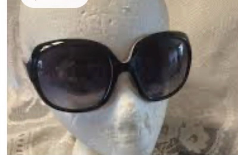 MIYYA BLACK SQUARE SUNGLASSES 