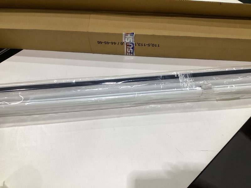 Condition photo showing Good Condition for Cordless Zebra Blinds Window Blind Zebra Shade Blinds for Windows Roller Sheer Shades Privacy Light Filtering Shades for Home Kitchen Bathroom (Width 26'' X Height 72'' White) 26\"W x 72\"H Cordless White, SIMILAR TO STOCK PHOTOS