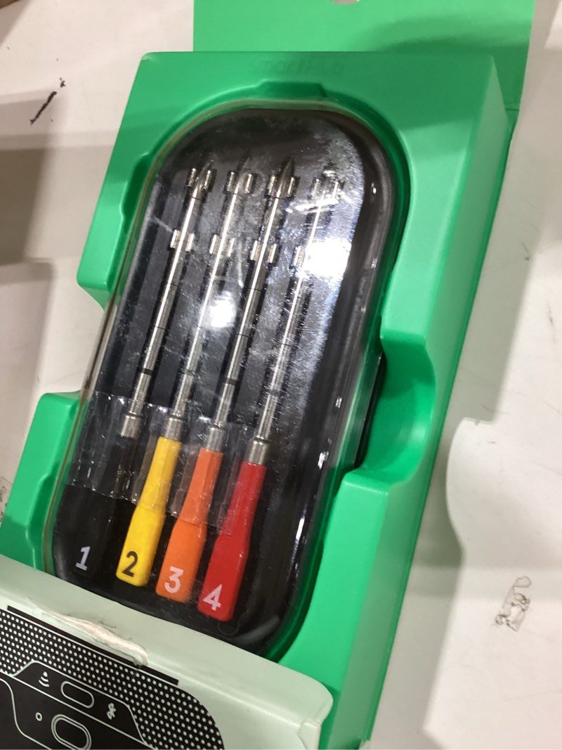 Condition photo showing New/Like New for chef iq sense | smart wireless meat thermometer | 4 ultra-thin probes | wifi unlimited range | 1000°f heat safe | 5 sensors | bbq, grill, oven, smoker, air fryer | gen3 4 probes black
