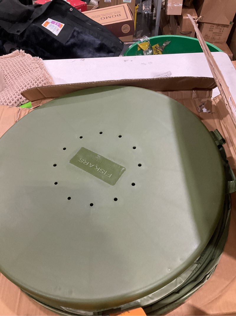 Condition photo showing As Is for Fiskars Kangaroo Collapsible Garden Bag with Heavy Duty Hardshell Bottom for Yard Waste, 30 Gallon Reusable Container for Lawn Care and Gardening Collapsible Garden Bag - 30 Gallon