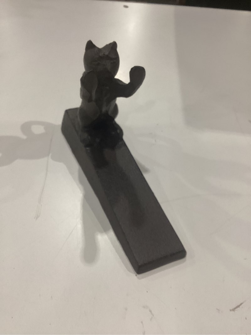 Condition photo showing New/Like New for door stopper- 10015651-v1-cast iron cat scratching door stopper (set of 1)