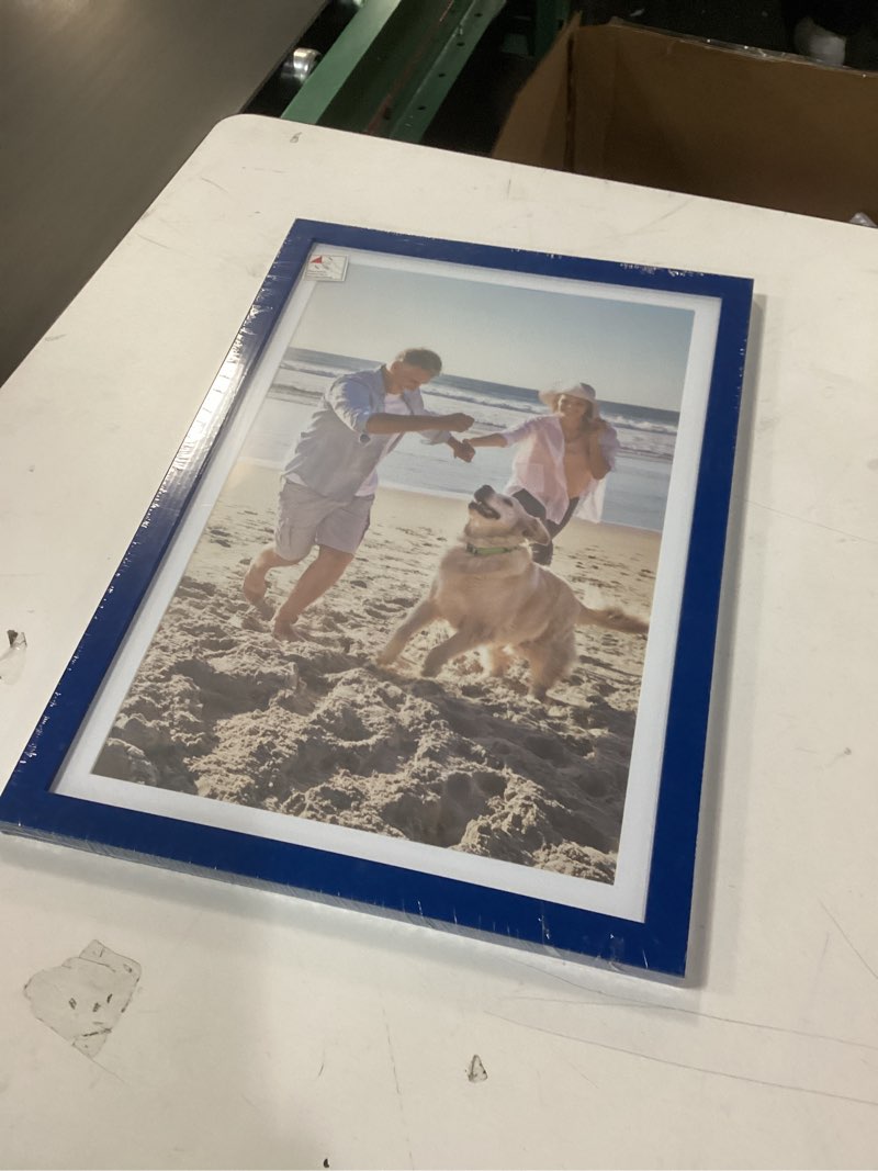 Condition photo showing New/Like New for Pack decorUhome Picture Frames 16x24 Black Wall Hanging Poster Frame