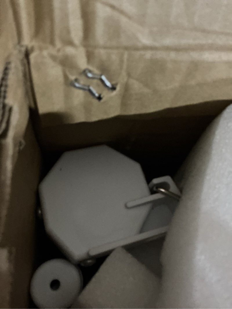 Condition photo showing Good Condition for Pyle 72-Inch Manual Pull Down Projector Screen, Matte White Projection Surface, Ceiling or Wall Mount Screen Projector with Auto-Lock & Black Border for Home Theater or Office (42.5" x 56.6")