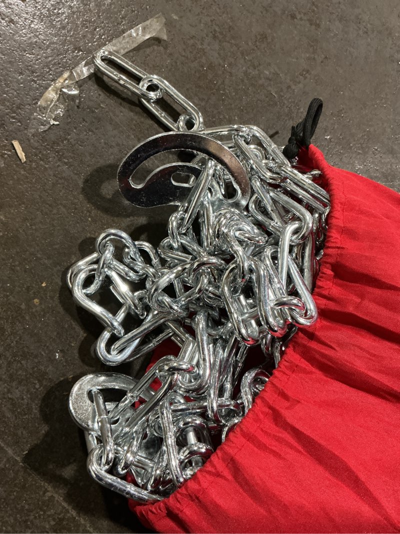 Condition photo showing Good Condition for heavy duty tire chains