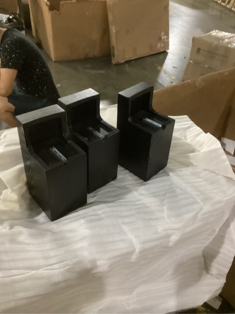 https://lotting-media.assets.bidfta.com/lotting_b2553260-a52a-4c31-a2ff-591a8cc1daf6