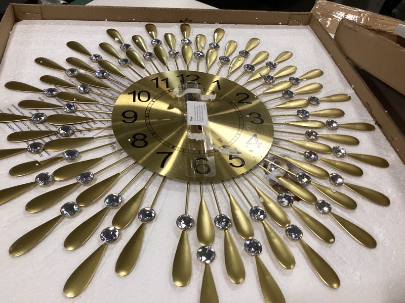 Condition photo showing New/Like New for Gold color Large Wall Clock Non-Ticking Silent Modern Big Clocks Decorative Wall Clocks for Living Room Dining Room Bedroom Decor, Dia 23.6 Inch Gold 24\" 24.0*24.0 Inch