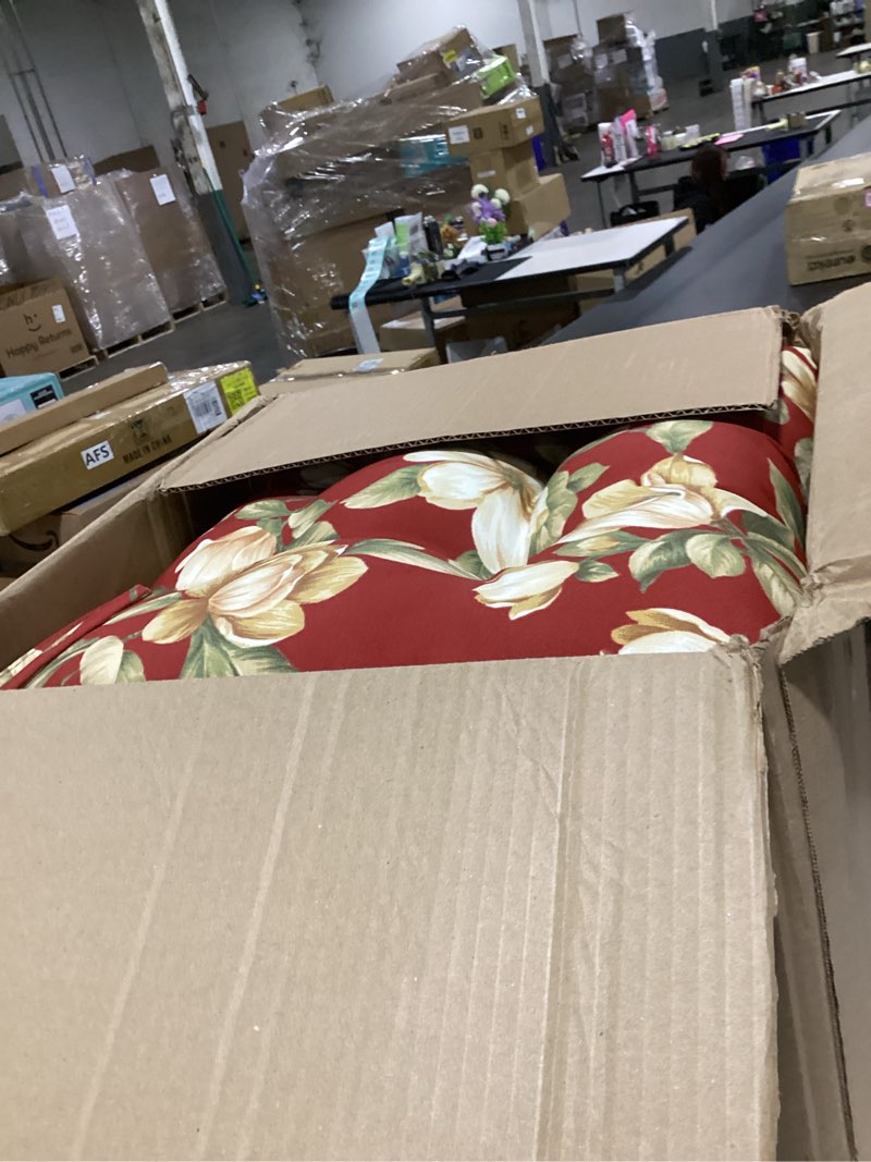 Condition photo showing Good Condition for greendale home fashions outdoor 42x21-inch seat/back chair cushion (set of 2), tuscan floral
