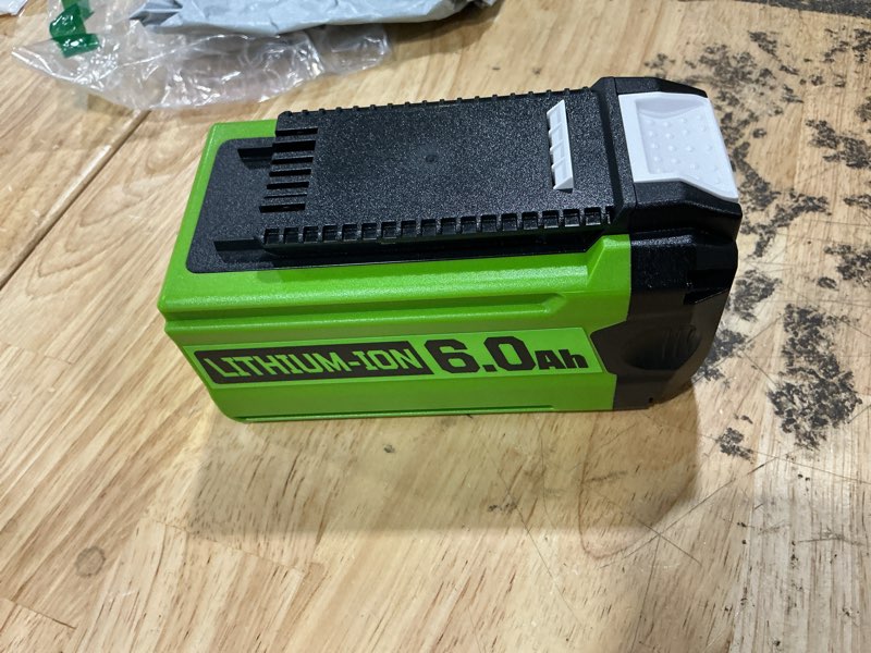 Condition photo showing Good Condition for ferryboat upgraded 40v 6.0ah lithium-ion battery replacement for greenworks 40v battery 29462 29252 20202 22262 25312 25322 20642 22272 27062 21242 cordless power tools(1 pack) 1p