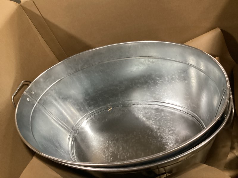 Condition photo showing Good Condition for large 6-gallon galvanized tin beverage tub, 20x14x10 inches (pack of 2)