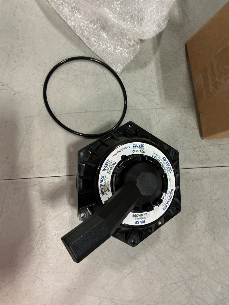 Condition photo showing Good Condition for 272531 hi-flow 6-way multiport top valve compatible with pentair sand dollar pool and spa sand filters, 1-1/2 inch clamp style valve, replace 262504 262505 262506