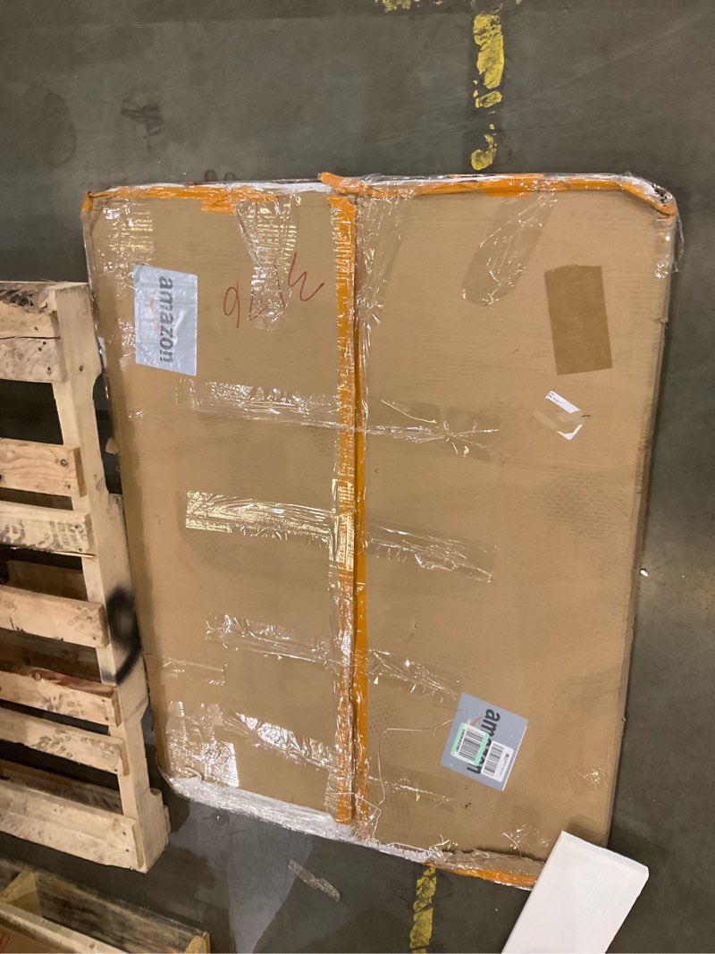 Condition photo showing Good Condition for 3Pack Crystal Clear 1/5" Thick 47" x 35" Heavy Duty Hard Chair Mat, Can be Used on Carpet or Hard Floor 3 PACK(for Carpets &. HardFloors) 35"x 47"x 1/5"
