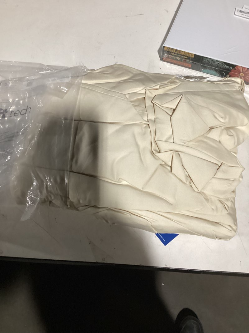 Condition photo showing Good Condition for Bedsure Queen Sheet Set, Rayon Derived from Bamboo, Cooling Sheets, Breathable & Soft, Deep Pocket Up to 16", Hotel Luxury Silky Bedding for Hot Sleepers, Light Beige 12 - Light Beige Queen