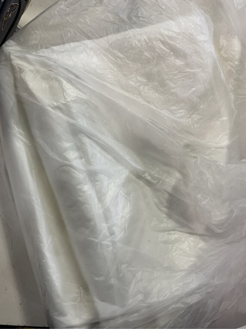 Condition photo showing Good Condition for 10 Pack Round Tablecloth White 120 Inch, Stain Resistant and Wrinkle Polyester Fabric, Washable Table Cover for Kitchen Dining, Wedding, Buffet Table, Holiday Party White 10 Pack