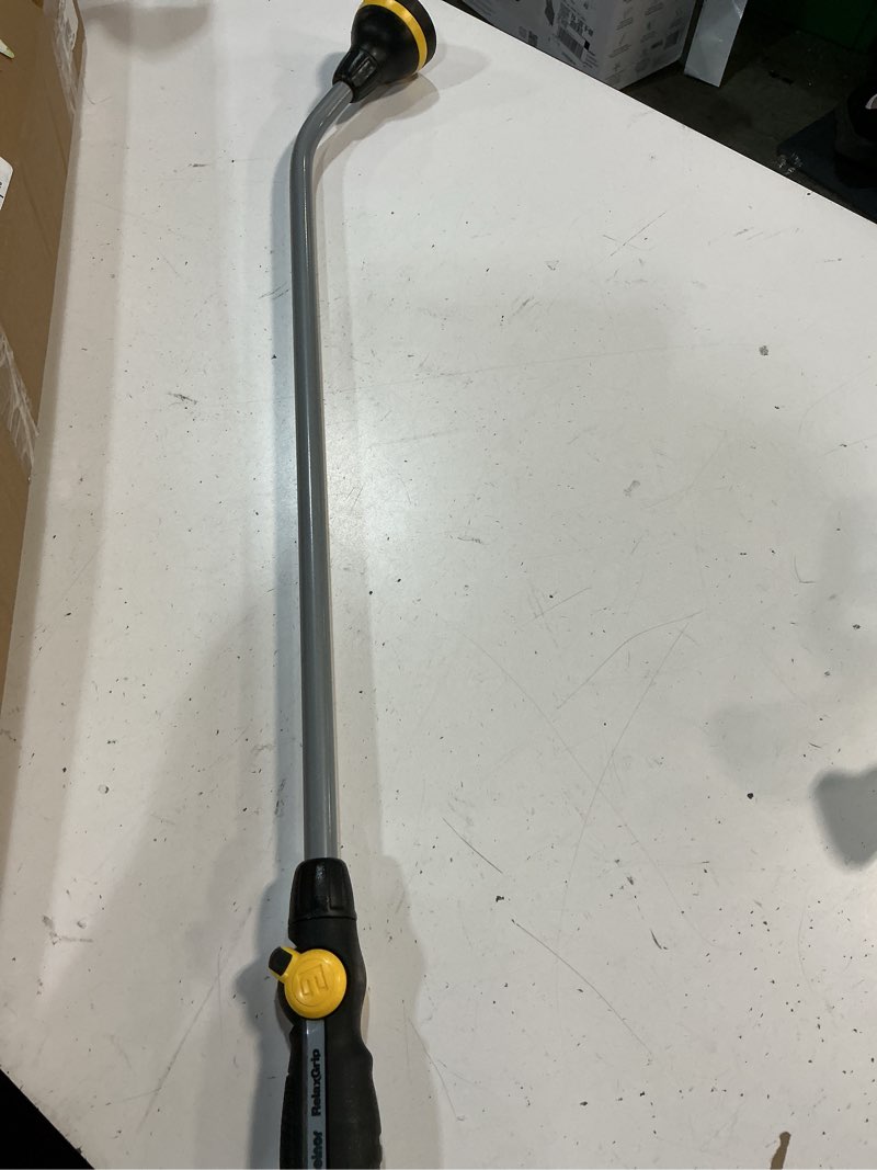 Condition photo showing Good Condition for melnor 65146amz relaxgrip 33" shower head watering wand with quickconnects