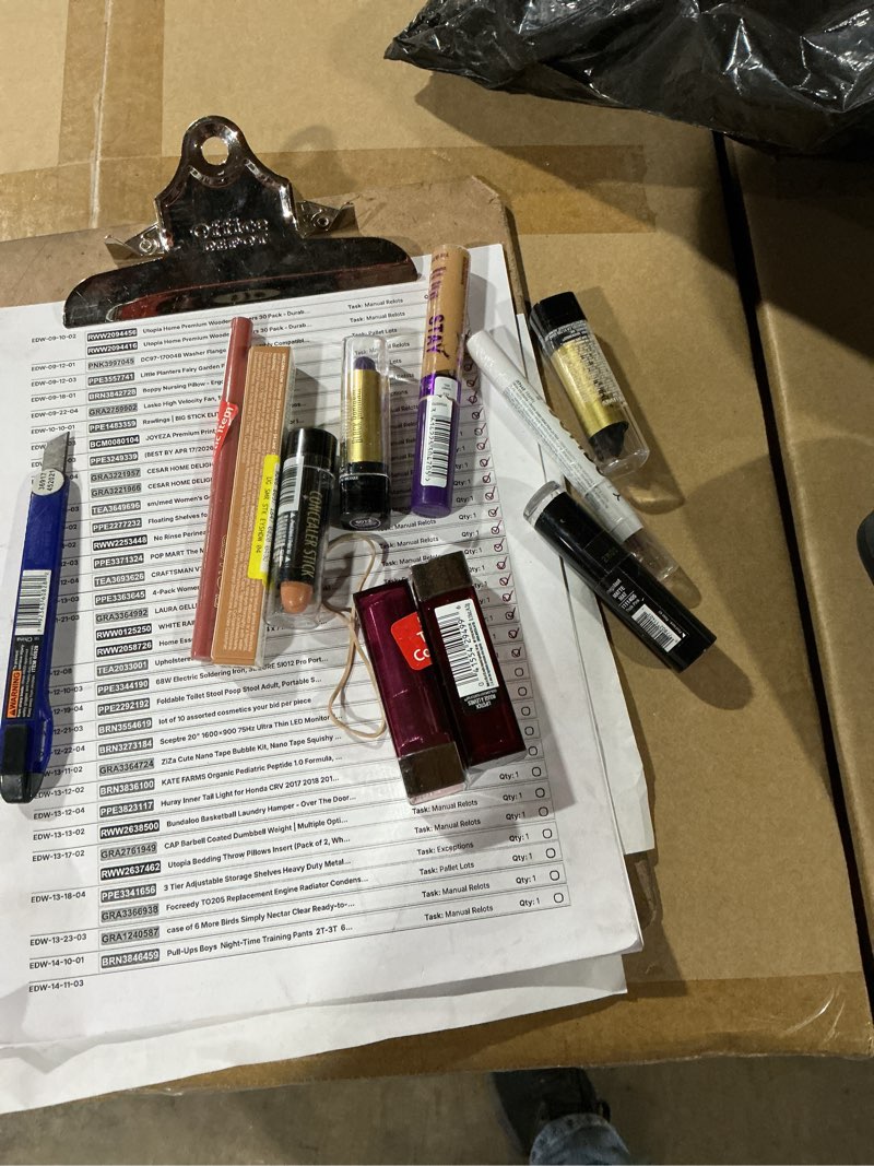 Miscellaneous make up 