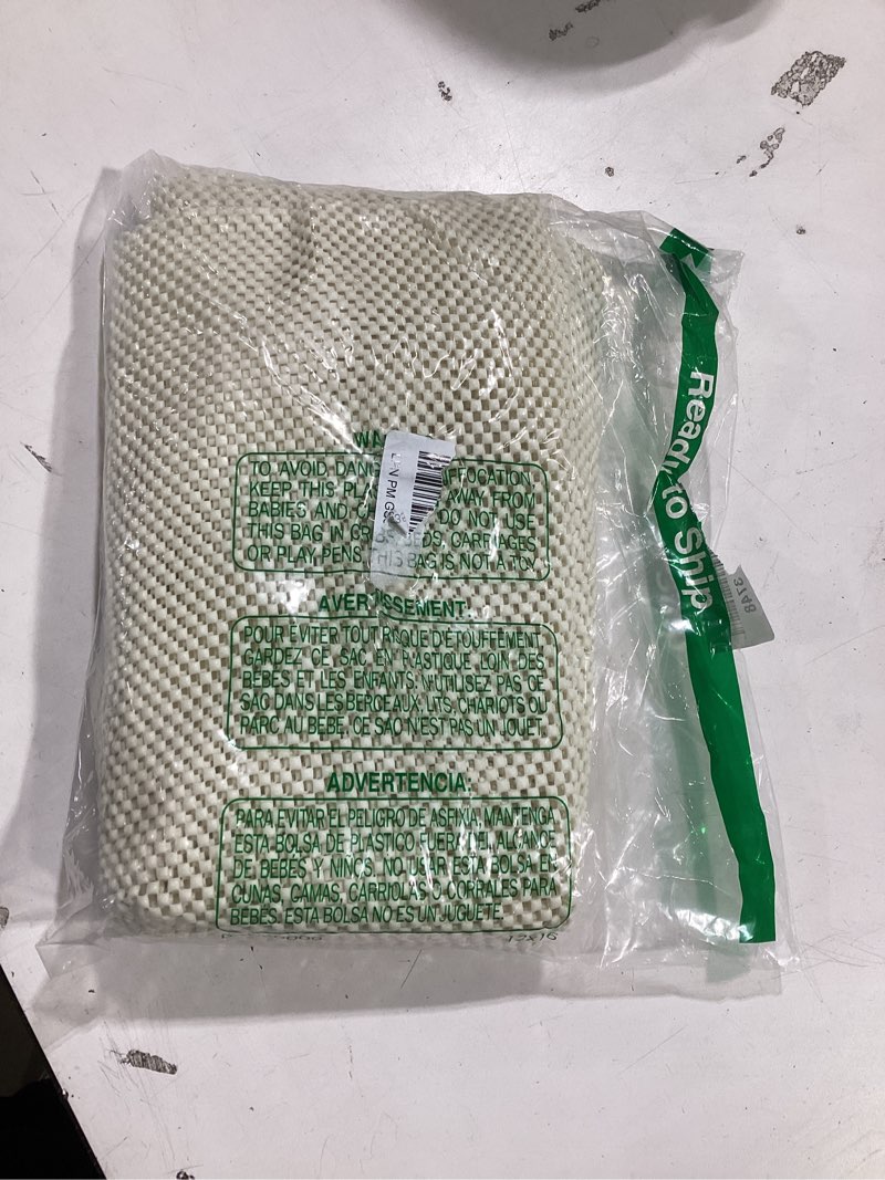 Condition photo showing New/Like New for veken 2x7 ft rug pad gripper for hardwood floors, non slip rug pads for area rugs, thick rug grippers for tile floors, under carpet anti skid mat, keep your rugs safe and in place 2' x 7' (rectangular) 1-white