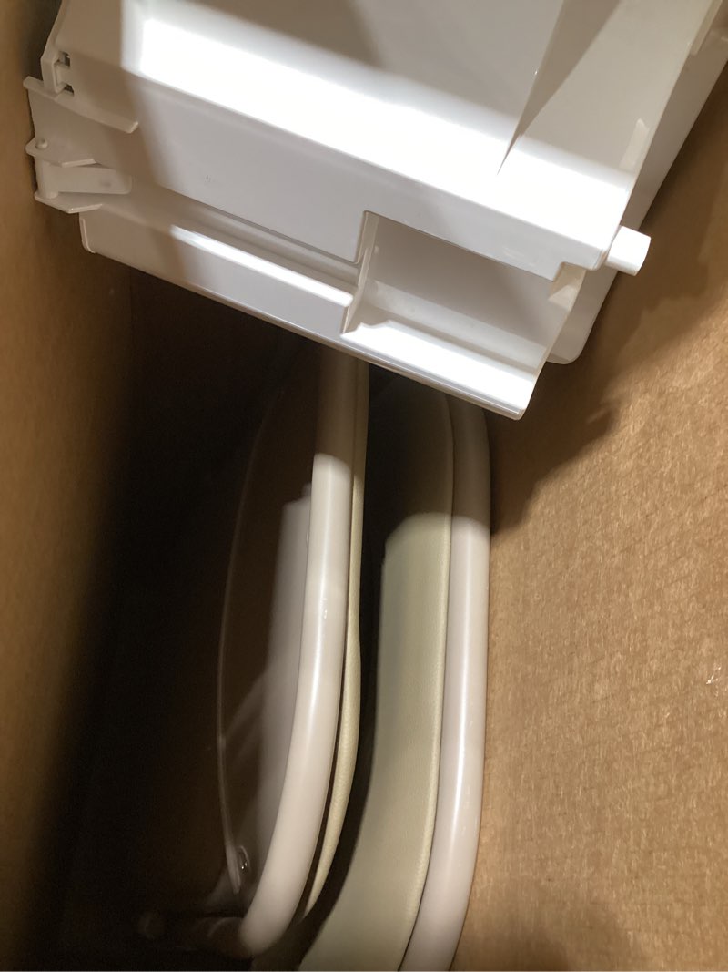 DUMOS 2 Pack Leather Padded Folding Chair, Indoor Outdoor Portable Stackable Commercial Seat with St