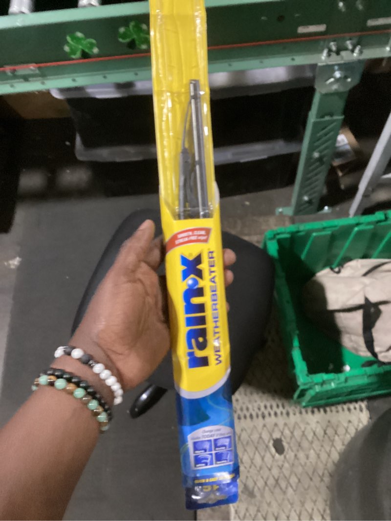 Condition photo showing New/Like New for rain-x rx30216 weatherbeater wiper blades, 16" windshield wipers (pack of 1), automotive replacement windshield wiper blades that meet or exceed oem quality and durability standards 16" pack of 1