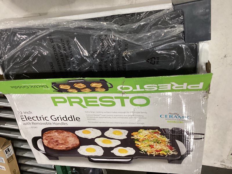 Condition photo showing New/Like New for presto 07061 22-inch electric griddle with removable handles, extra-large nonstick ceramic surface, black