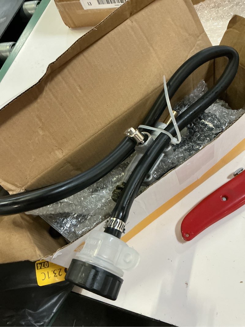 Condition photo showing Good Condition for m mati front & rear brake master cylinder for polaris sportsman 500 335 magnum 500 325 xplorer 400 xpedition 425 325 worker diesel 2050078 2050072 5131146 1910301 1910311