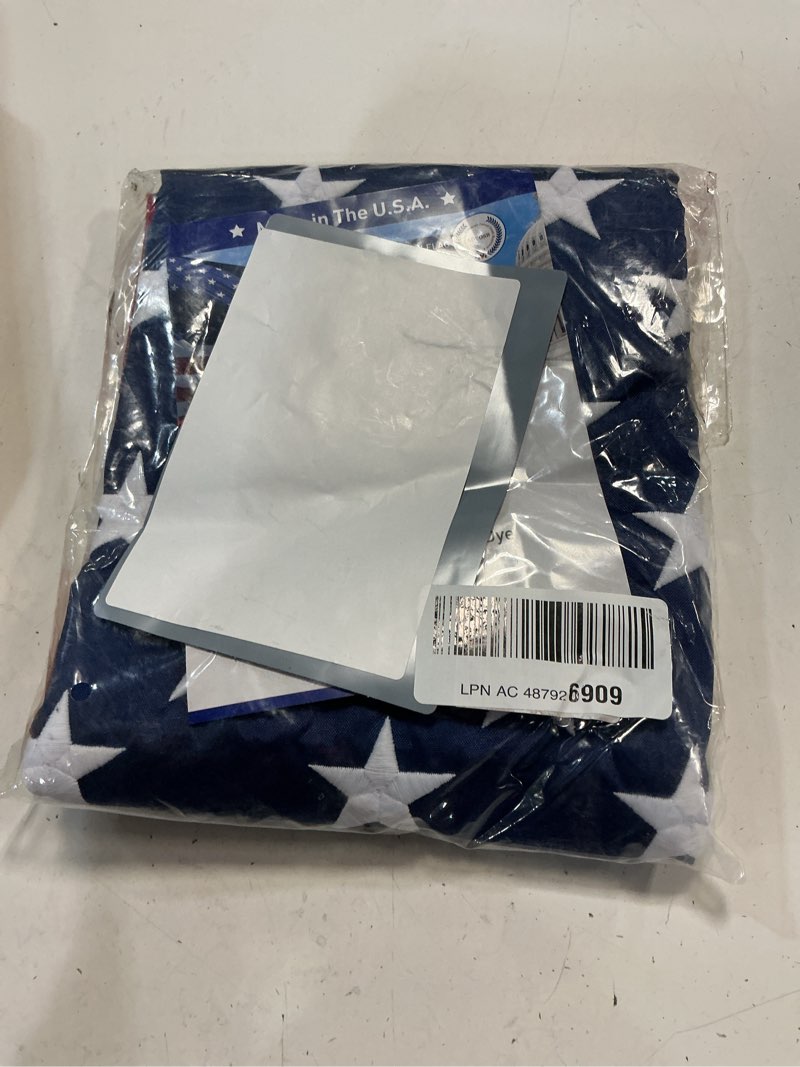 Condition photo showing Good Condition for american flag durable nylon 3x5 ft outdoor heavy duty, made in usa american flags ,longest lasting non fading american flags for outside 3x5,waterproof embroidered american flag, all weather us flags use outdoor high wind,tear proof america flag sewn stripes and embroidered stars 3x5ft