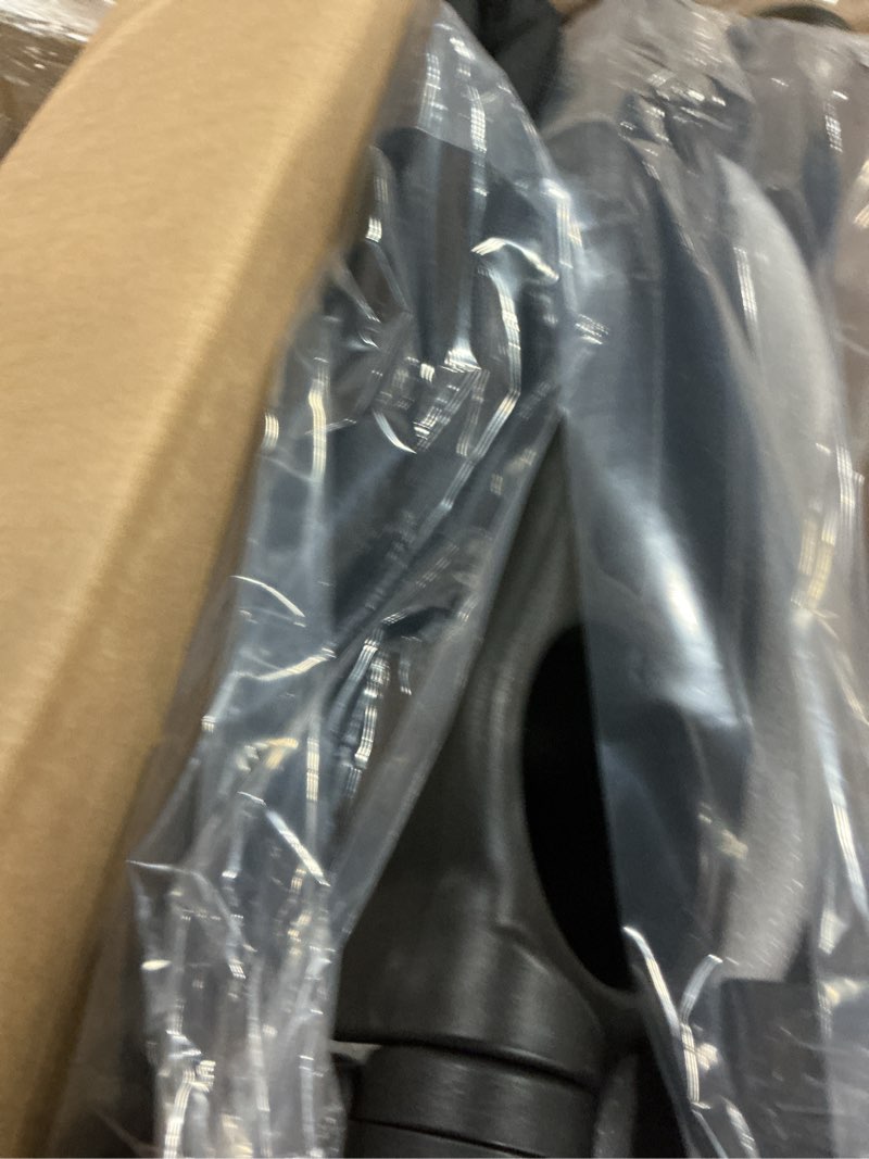 Condition photo showing New/Like New for graco gomax frame stroller, accepts all graco infant car seats, backpack style lightweight travel stroller frame