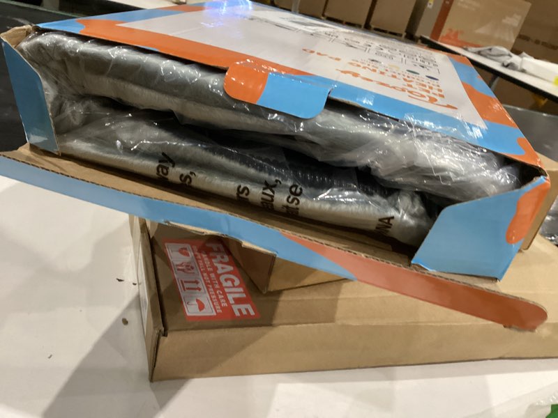 Condition photo showing New/Like New for Toozey Medium Pet Heating Pad, 28x20 in, 6 Temp Settings, Timer, Waterproof, Chew-Resistant Cord, for Dogs and Cats 28.0"L x 20.0"W x 0.6"Th Grey