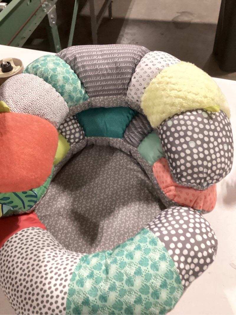 Condition photo showing Good Condition for Infantino 2-in-1 Tummy Time & Seated Support, Baby Floor Seat for Tummy Time & Early Sitting, Soft, Supportive, Engaging Toys, Toucan