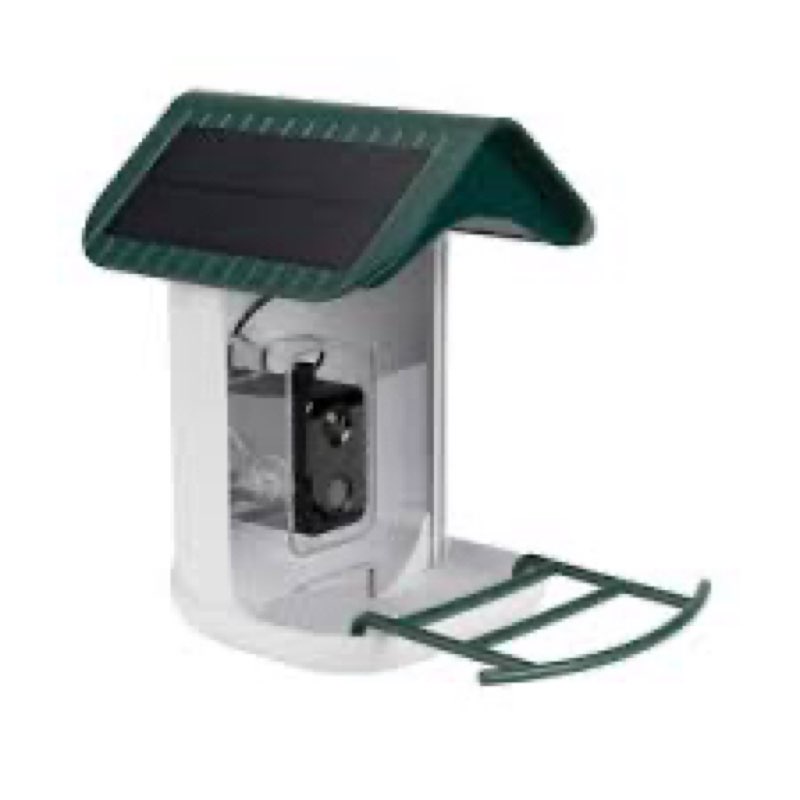 Bird reel smart bird feeder